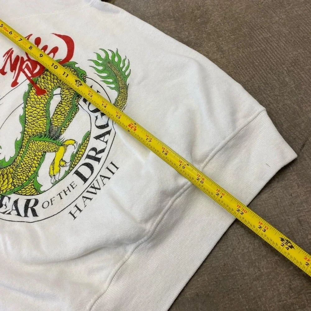 Vintage 90s Hawaii Fear the Dragon Hanes Japanese Crewneck Sweatshirt Size S